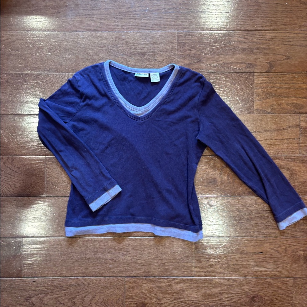 Purple V-Neck Long Sleeve Top